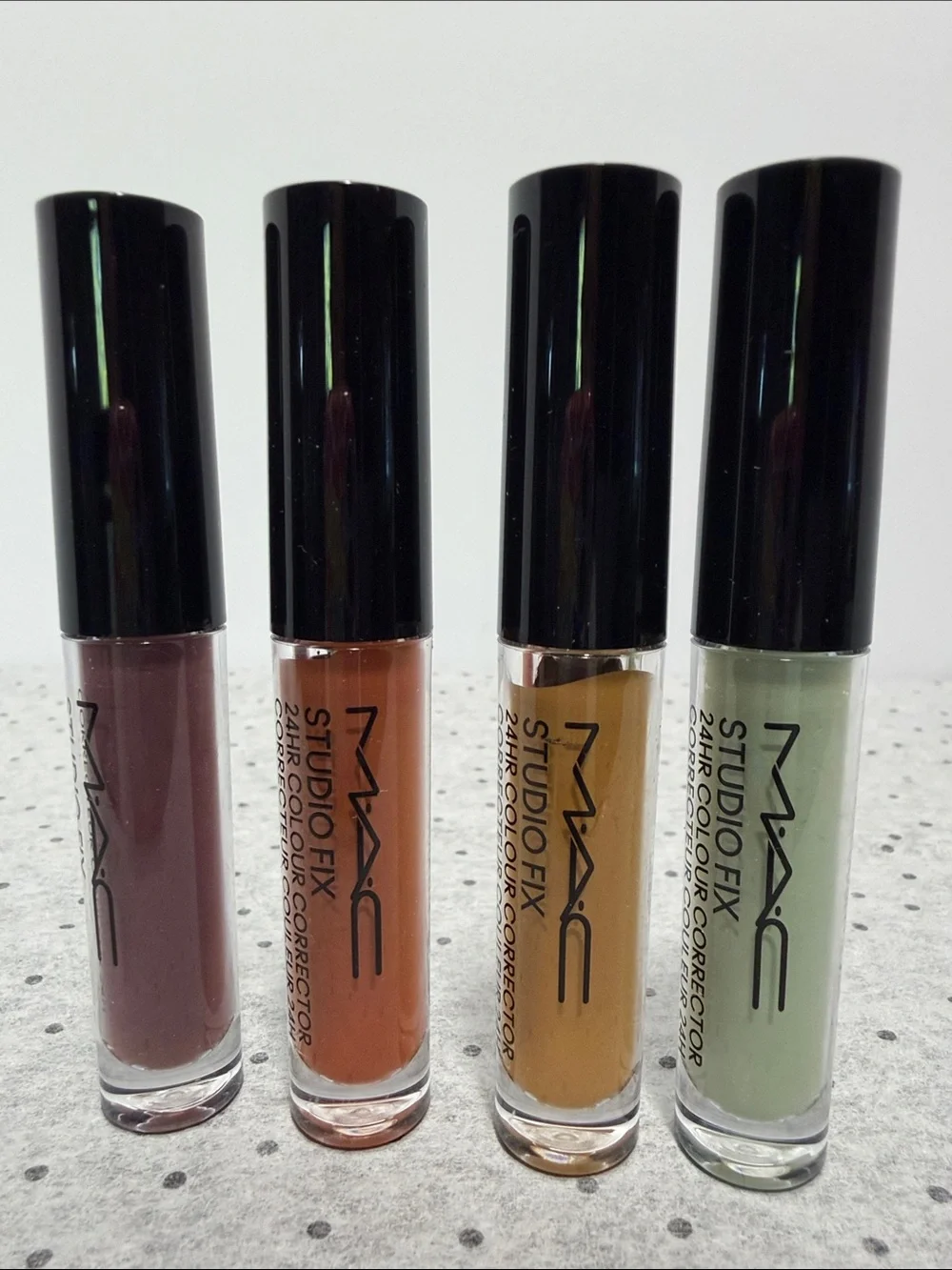 4 MAC Cosmetics Studio Fix Color Corrector Set violet, ochre, mint & orange new